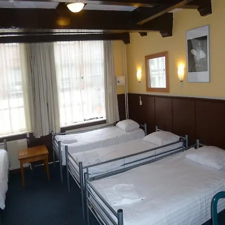 Hotel Teun 2*